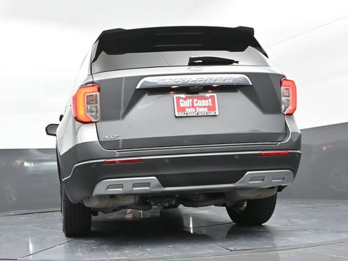 Used 2023 Ford Explorer XLT w/ Equipment Group 202A image 33