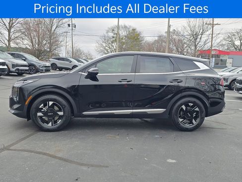 New 2026 Kia Sportage LX FWD image 6