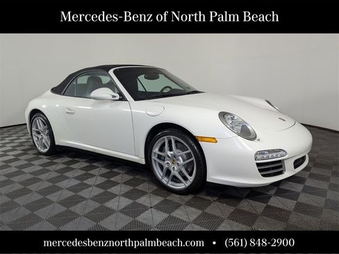 Used 2011 Porsche 911 Carrera 4 image 9