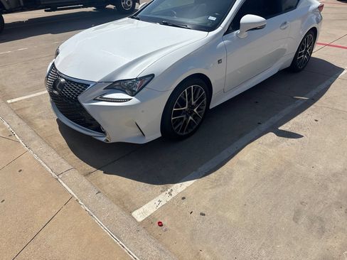 Used 2017 Lexus RC 350 F Sport RWD image 2