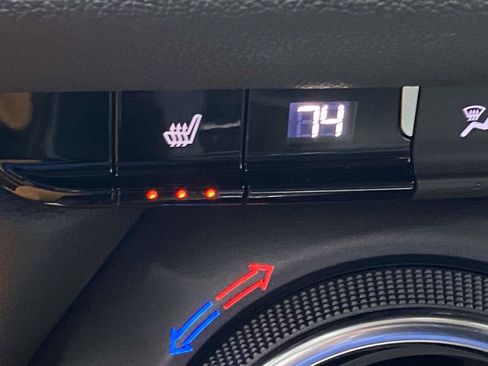 Certified 2025 Chevrolet Blazer LT image 15