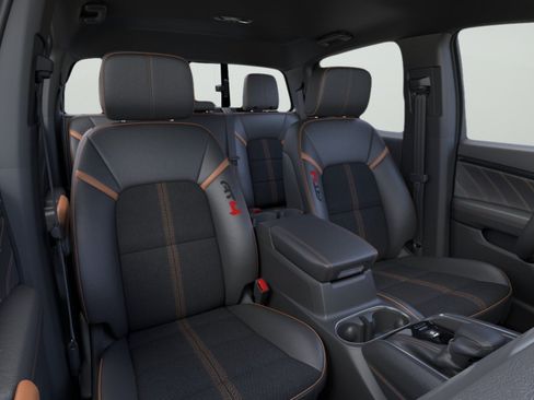 New 2026 GMC Canyon AT4 AWD/4WD image 4