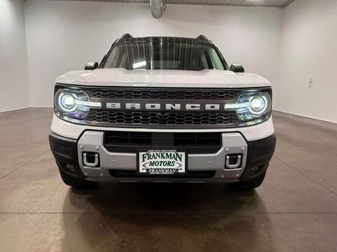 Used 2025 Ford Bronco Sport Badlands image 40