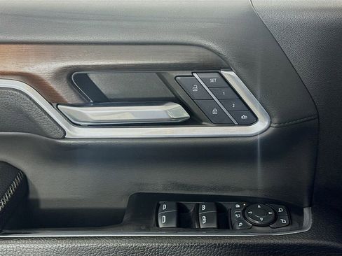 Used 2024 GMC Sierra 3500 Denali w/ Denali Reserve Package image 23