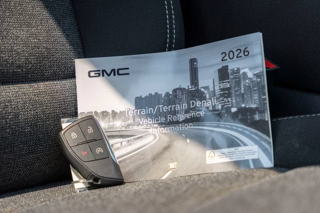 Certified 2026 GMC Terrain Elevation AWD/4WD image 34