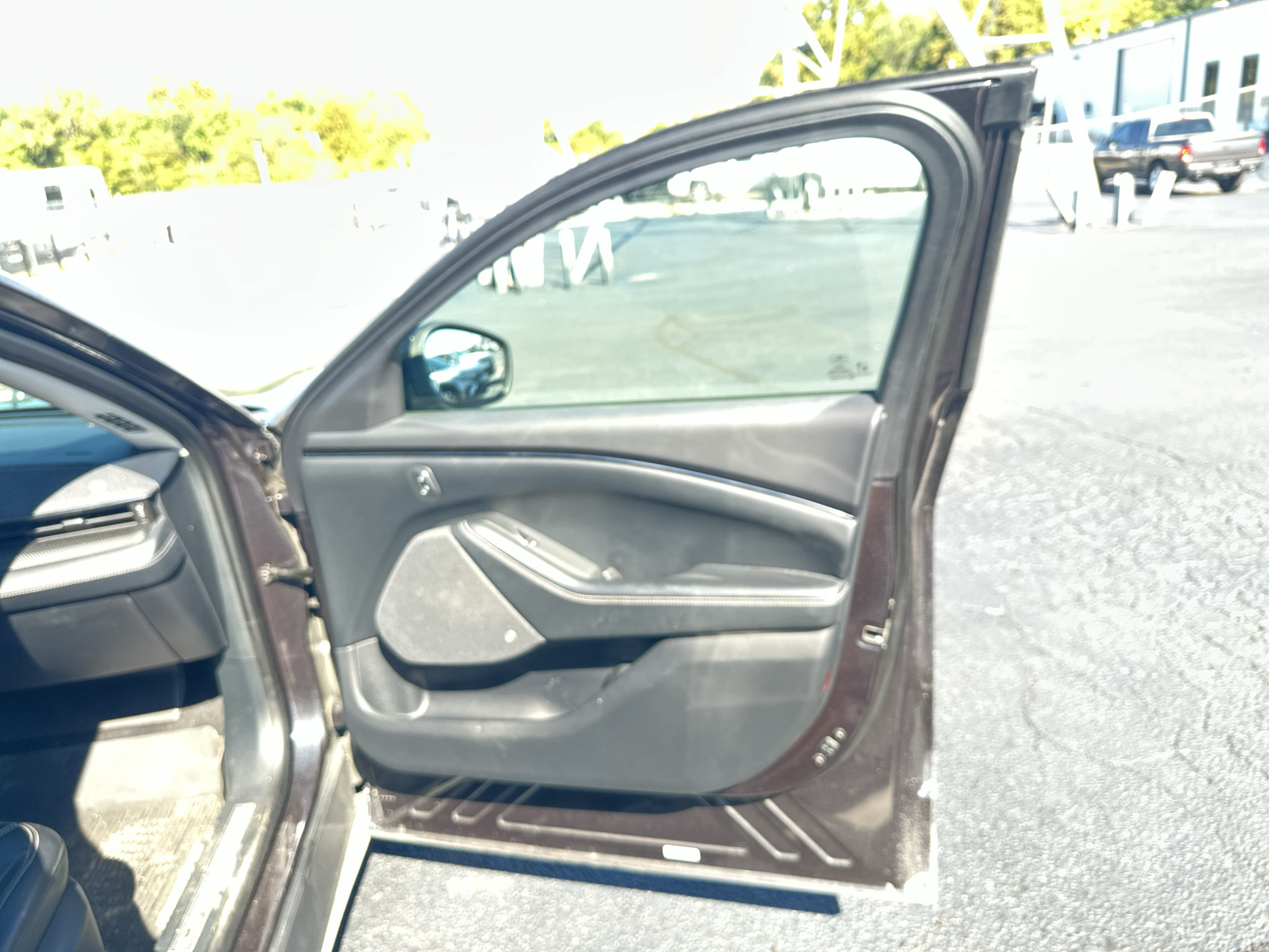 Used 2022 Ford Mustang Mach-E Premium AWD/4WD image 16