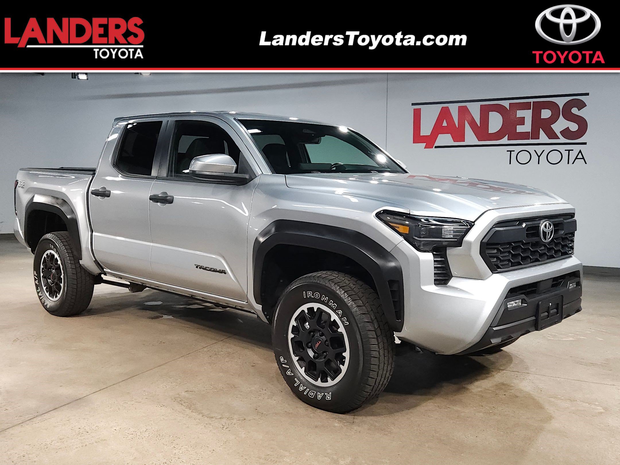 Used 2024 Toyota Tacoma TRD Off-Road AWD/4WD image 1