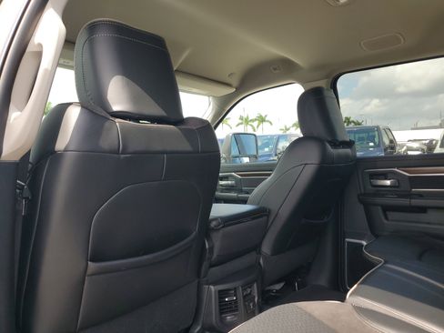 Used 2024 RAM 2500 Laramie image 15