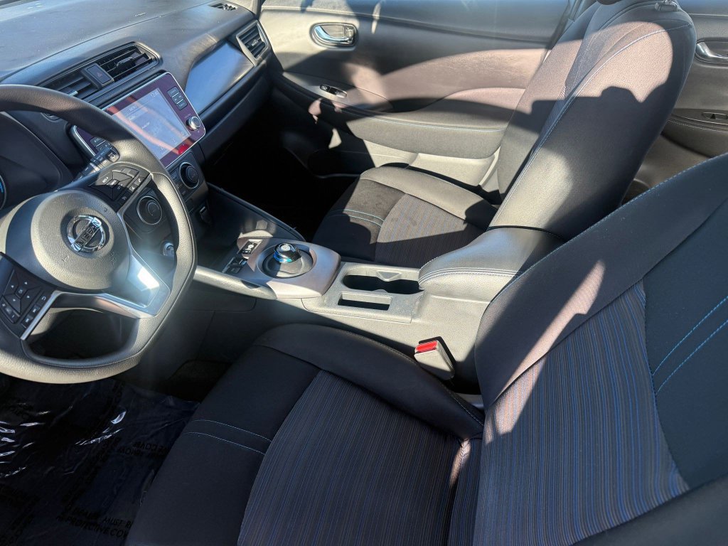 Used 2022 Nissan Leaf S FWD image 13