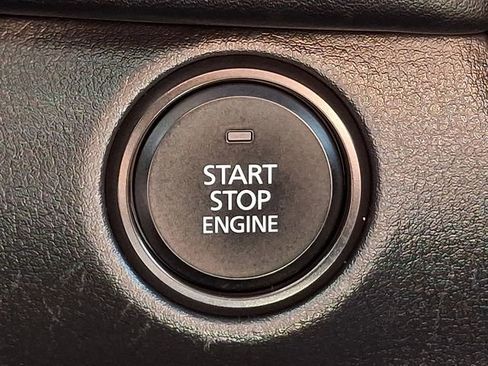 Used 2025 MAZDA CX-50 AWD 2.5 Turbo w/ Premium Pkg image 24