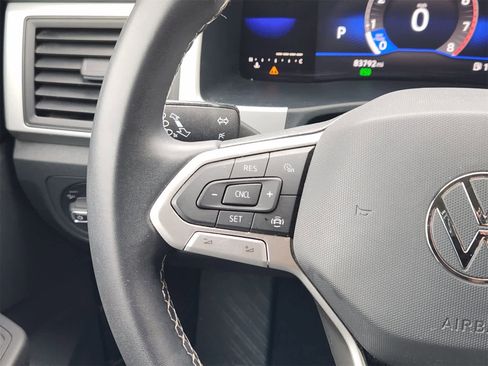 Used 2022 Volkswagen Atlas SE image 26