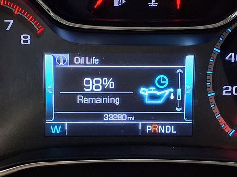 Used 2018 Chevrolet Cruze Premier image 30