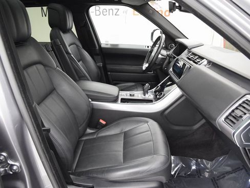 Used 2020 Land Rover Range Rover Sport HSE image 15