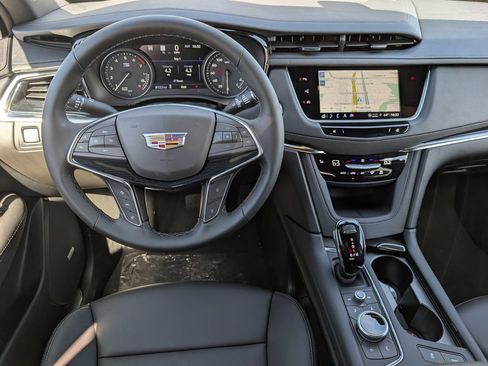 New 2026 Cadillac XT5 Premium Luxury image 18