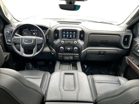 Used 2021 GMC Sierra 1500 Denali w/ Denali Ultimate Package AWD/4WD image 11