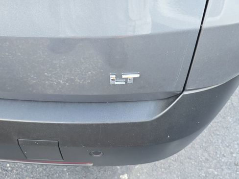 Used 2018 Chevrolet Traverse LT image 5