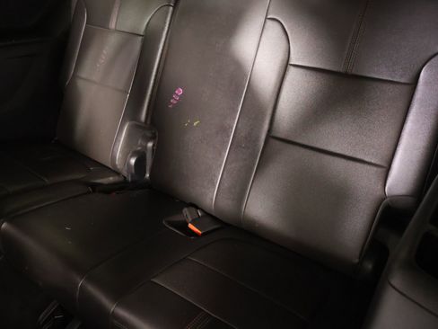 Used 2023 Chevrolet Traverse RS w/ LPO, Floor Liner Package FWD image 13
