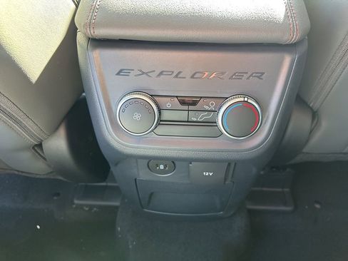 New 2026 Ford Explorer Active w/ Active Comfort Package image 13
