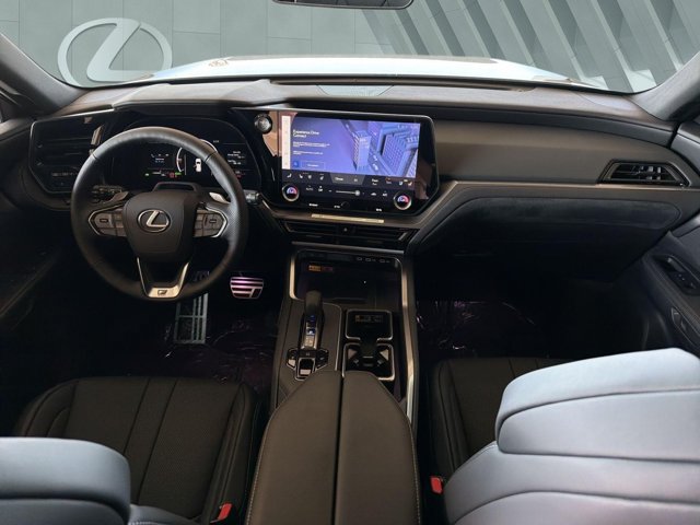Certified 2026 Lexus TX 500h AWD w/ Technology Package image 13