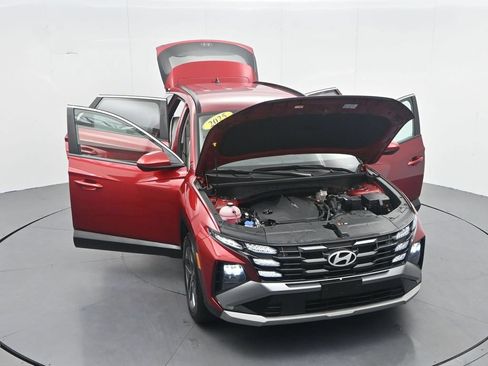Used 2025 Hyundai Tucson SEL FWD image 46