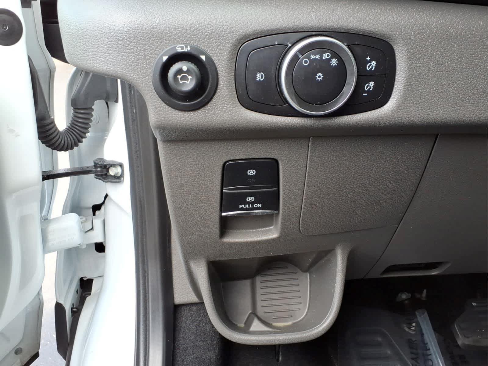 Used 2025 Ford Transit 350 XLT RWD image 15
