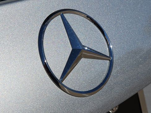 New 2026 Mercedes-Benz GLB 250 4MATIC image 10