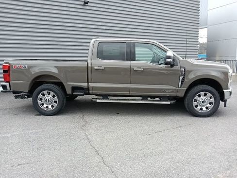 New 2026 Ford F250 Lariat image 2