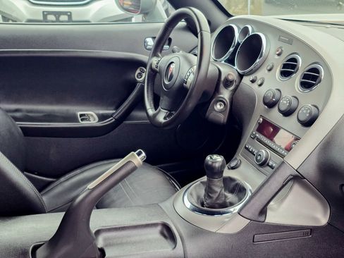 Used 2007 Pontiac Solstice GXP w/ Premium Package image 4