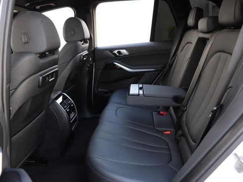 Used 2020 BMW X5 xDrive40i w/ Convenience Package image 21