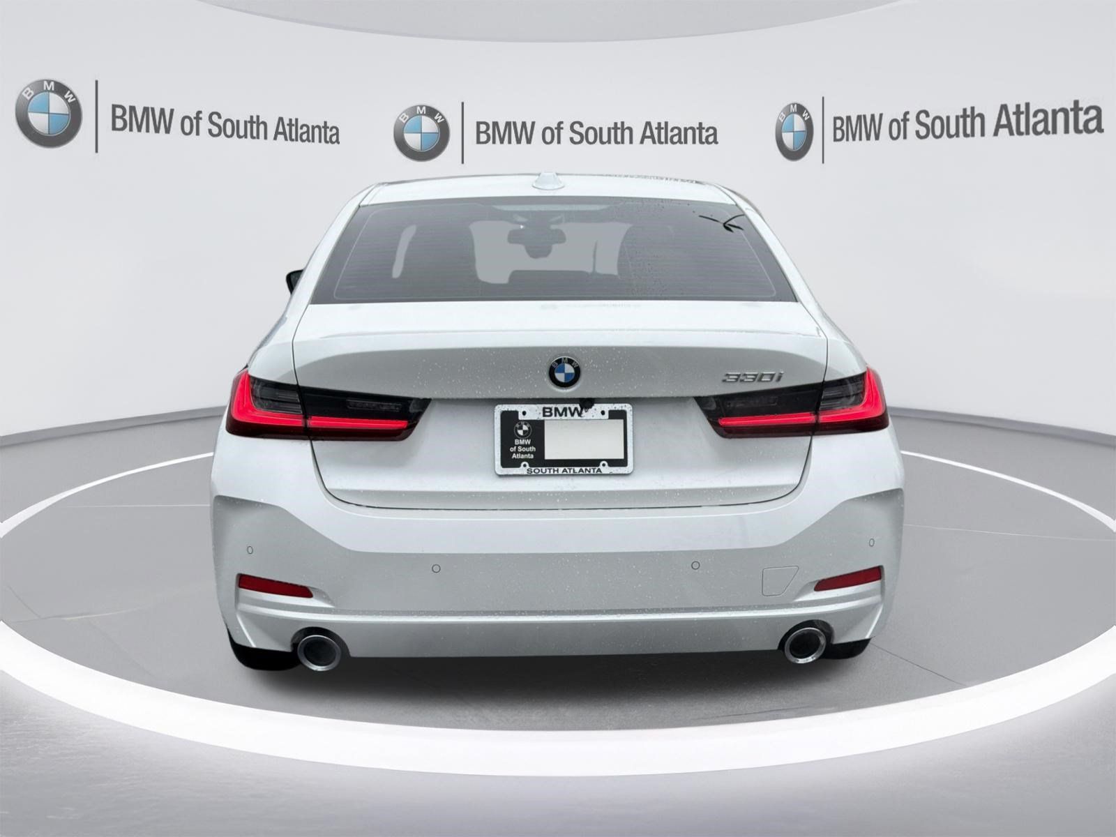 Certified 2026 BMW 330i Sedan w/ Premium Package RWD image 25