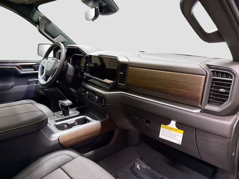 New 2026 Chevrolet Silverado 1500 High Country AWD/4WD image 34