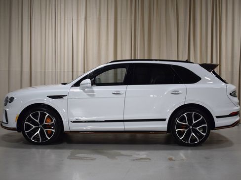 New 2026 Bentley Bentayga Speed image 16