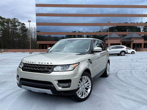 Used 2014 Land Rover Range Rover Sport HSE image 2