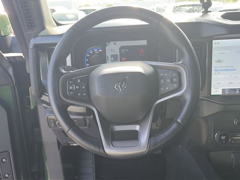 Used 2023 Ford Bronco Outer Banks w/ Sasquatch Package image 11