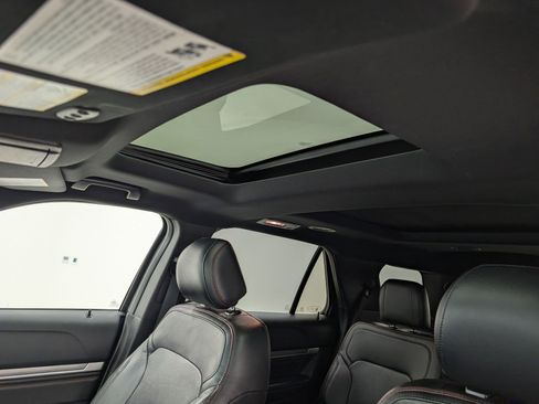 Used 2016 Ford Explorer Sport w/ Equipment Group 401A image 16