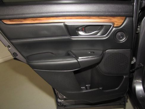 Certified 2021 Honda CR-V Touring image 14