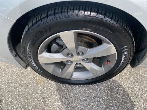 Used 2012 Chevrolet Malibu LT image 33