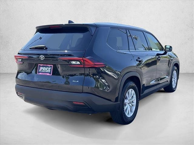 Certified 2025 Toyota Grand Highlander AWD image 5