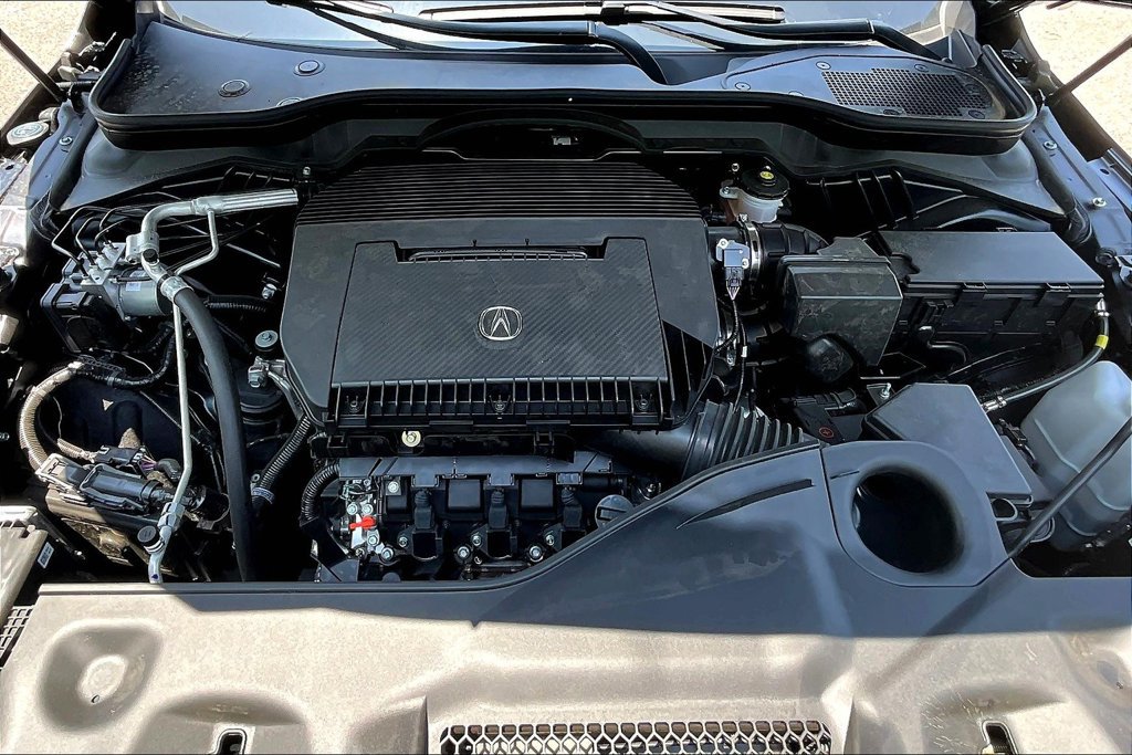 Used 2025 Acura MDX w/ Technology Package FWD image 22