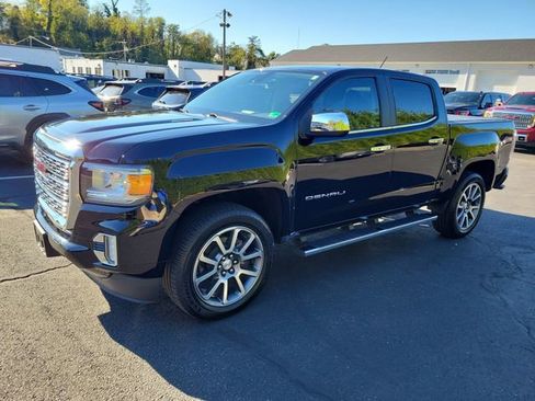 Used 2022 GMC Canyon Denali image 3