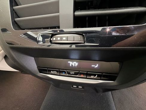 Used 2023 BMW X3 sDrive30i w/ Premium Package image 40