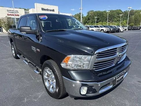 Used 2019 RAM 1500 Big Horn AWD/4WD image 1