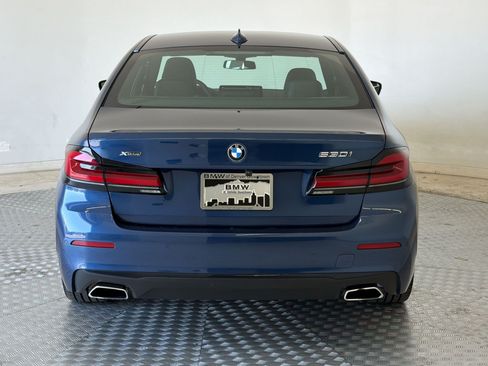 Used 2022 BMW 530i xDrive w/ Premium Package AWD/4WD image 10