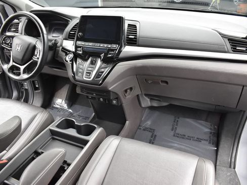 Used 2022 Honda Odyssey Touring image 7