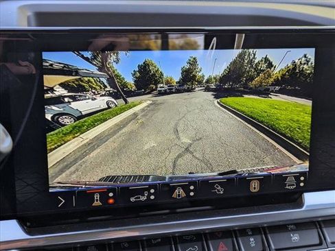 New 2026 GMC Sierra 2500 SLE w/ SLE Value Package; image 12