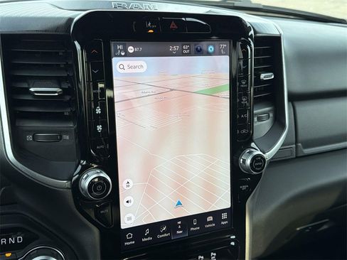 Used 2025 RAM 1500 Big Horn image 10