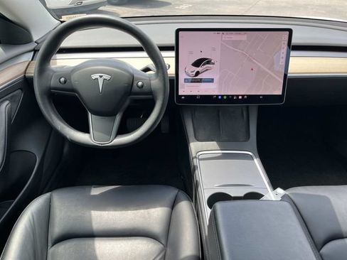 Used 2022 Tesla Model 3 RWD image 16