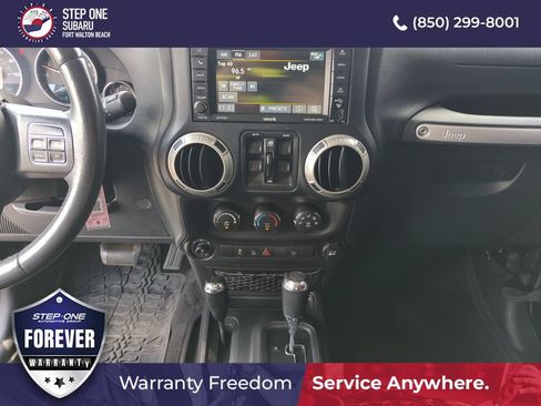 Used 2017 Jeep Wrangler Unlimited Sahara w/ Connectivity Group AWD/4WD image 23