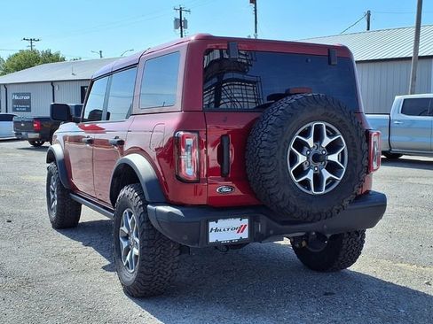 Used 2025 Ford Bronco Badlands AWD/4WD image 3
