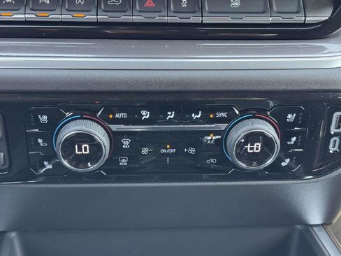 New 2026 Chevrolet Silverado 1500 High Country AWD/4WD image 6